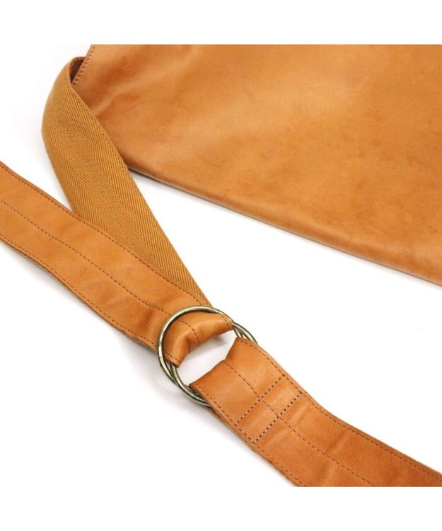 Regalo Felice 【A3サイズ対応 / 大容量】ショルダー / REGALO CA(キャメル)