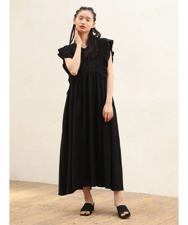 Green Parks ■ＥＳＣＡＲ　ピンタックフレアスリーブワンピース Black