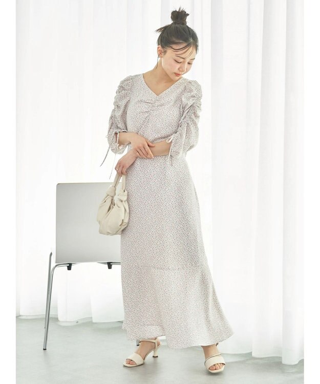 earth music&ecology 袖ドロストフラワーワンピース Pink