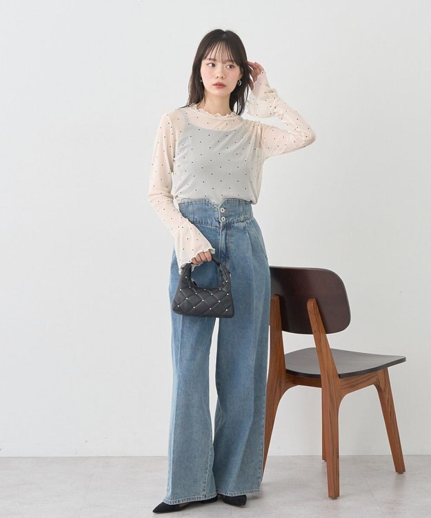 earth music&ecology フロッキードットメロープルオーバー Light Beige