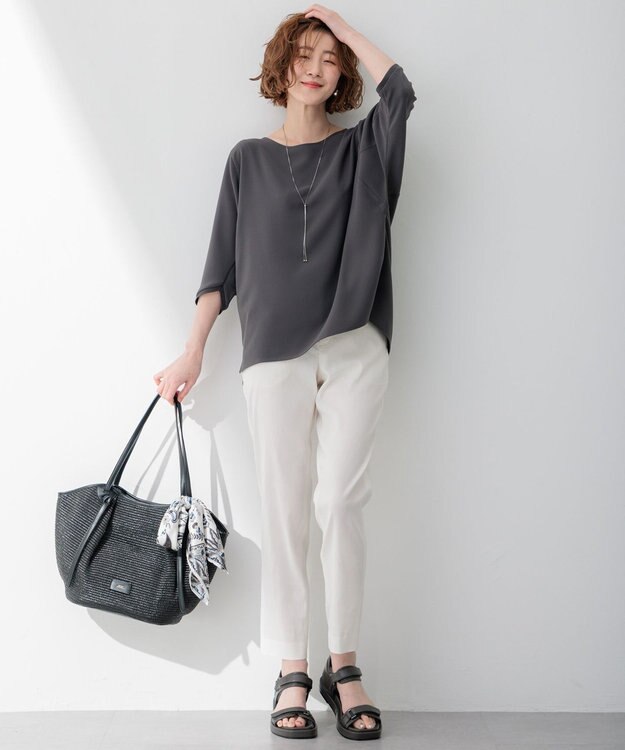 23区 【洗える】ストレッチジョーゼット フォルム カットソー グレー系