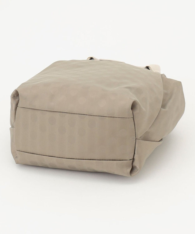 Y'SACCS はっ水ドットジャカード　ショートハンドル付き　軽量2wayショルダー グレージュ