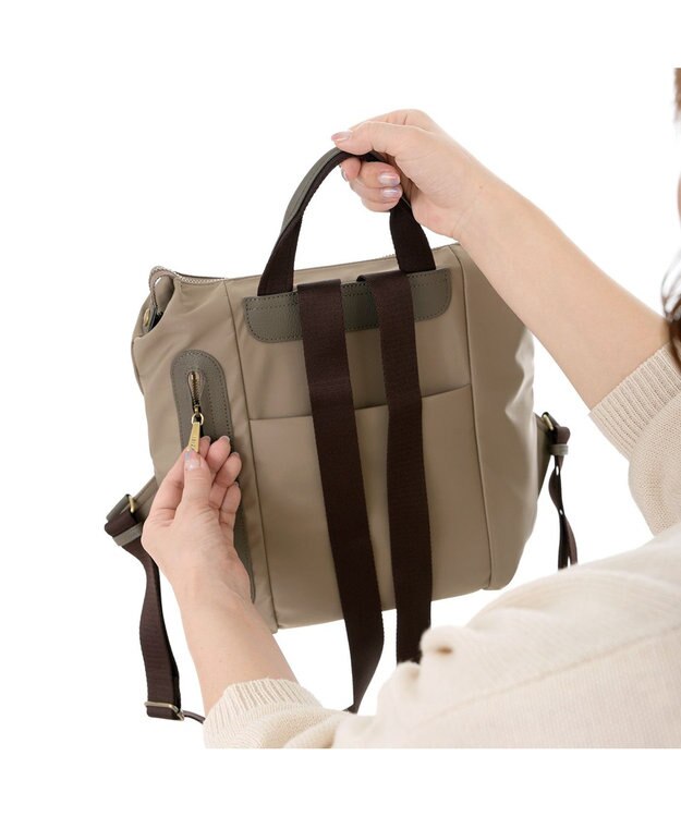 IBIZA ディアリオ　ナイロン　リュック ベージュ