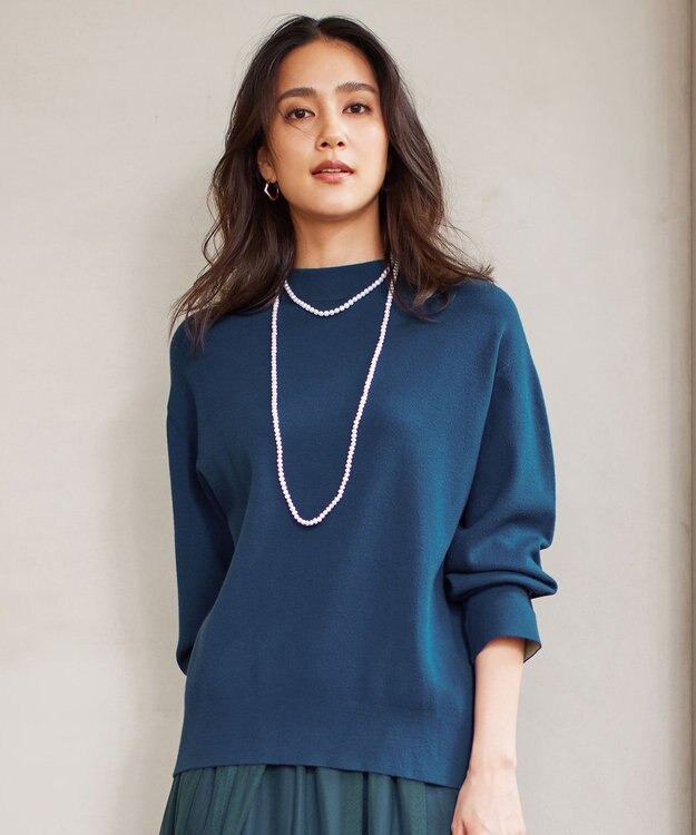 自由区 【WEB限定カラーあり】【セットアップ対応・洗える】レーヨンストレッチモックネック ニット リッツブルー×シャンパン