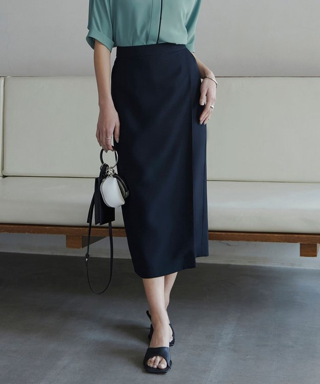 ICB 【接触冷感・UVケア・速乾・洗える】FluidBackSatin ナロースカート ネイビー系