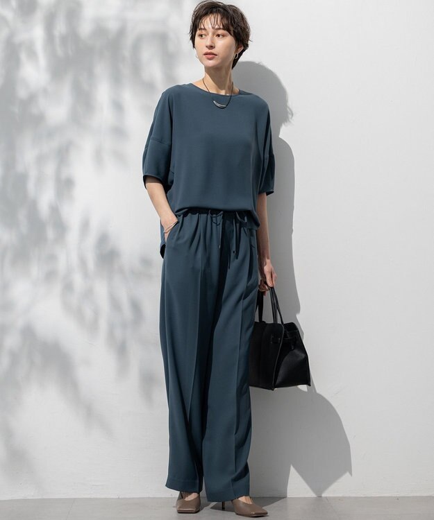 23区 【接触冷感/UVカット/吸水速乾】ストレッチジョーゼット ワイド パンツ ダークグリーン系