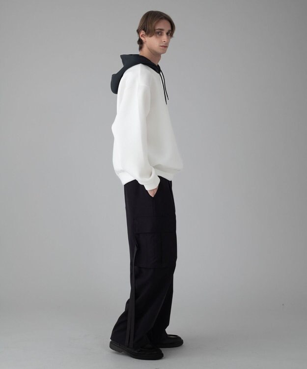 WEGO 【ユニセックス着用ITEM/MLサイズ展開】ワンポイントバイカラープルパーカー ホワイト