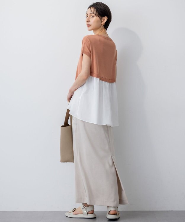 23区 【撥水加工/洗える】スムースサテン Iライン スカート ベージュ系