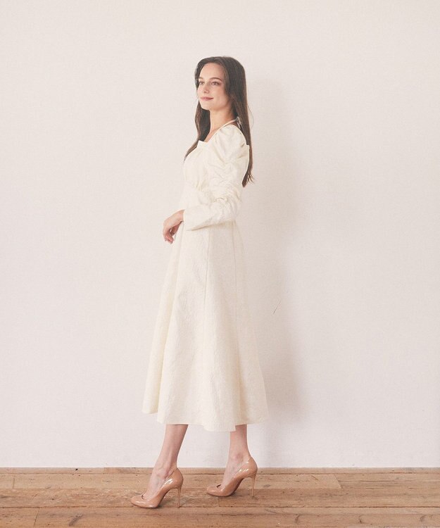 Maison de FLEUR 慈愛に満ちたジャカードワンピース Ivory