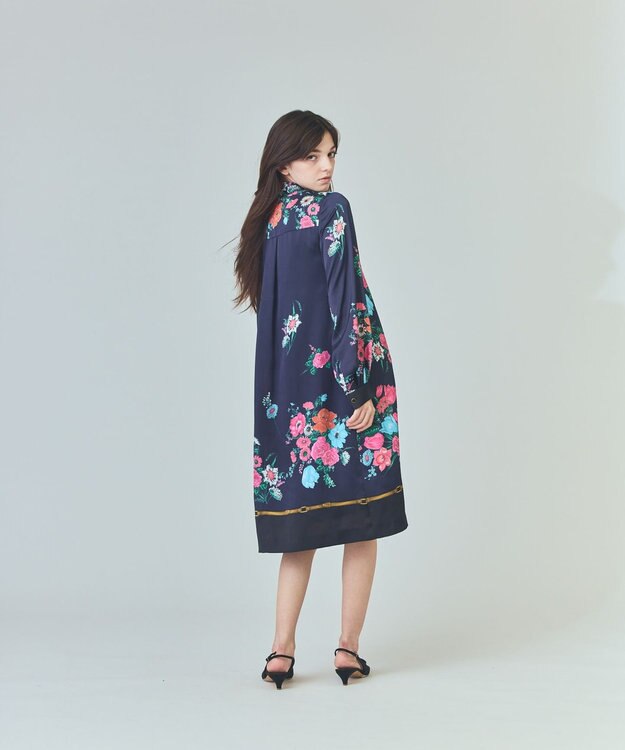 GRACE CONTINENTAL ボタニカルスカーフプリントワンピース ネイビー