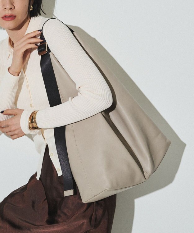 russet 《A4サイズ収納可能》レザーホーボーバッグ L(CE-1654) GrayBeige