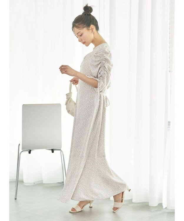 earth music&ecology 袖ドロストフラワーワンピース Pink