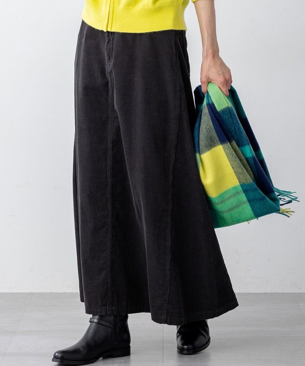 23区 【Oggi11月号掲載/洗える】コットン コーデュロイ スカート チャコールブラック系