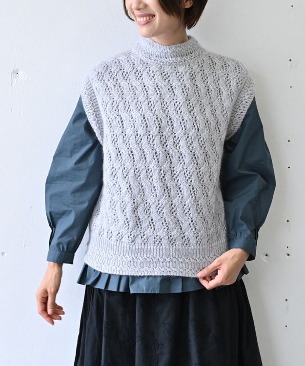 muuc 〈高品質シルク＆アンゴラモヘア〉模様編み ボトルネックベスト