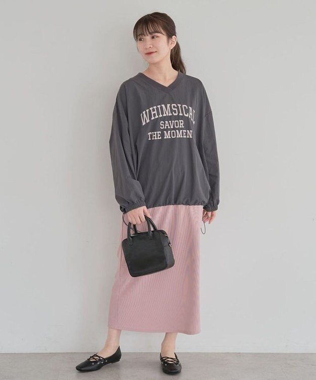 Green Parks ナイロンロゴＶネックプルオーバー Charcoal Gray