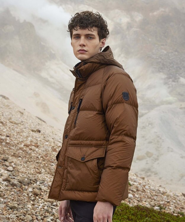 JOSEPH ABBOUD MOUNTAIN 【UNISEX】軽量/撥水  NYリップ ダウンブルゾン キャメル系