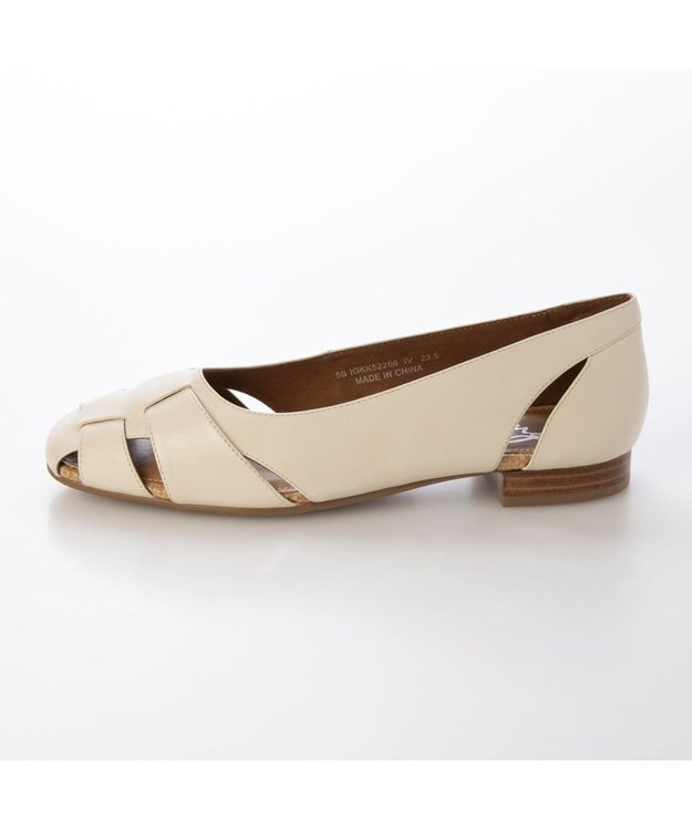 ing <ing>グルカデザインローヒールパンプス アイボリー