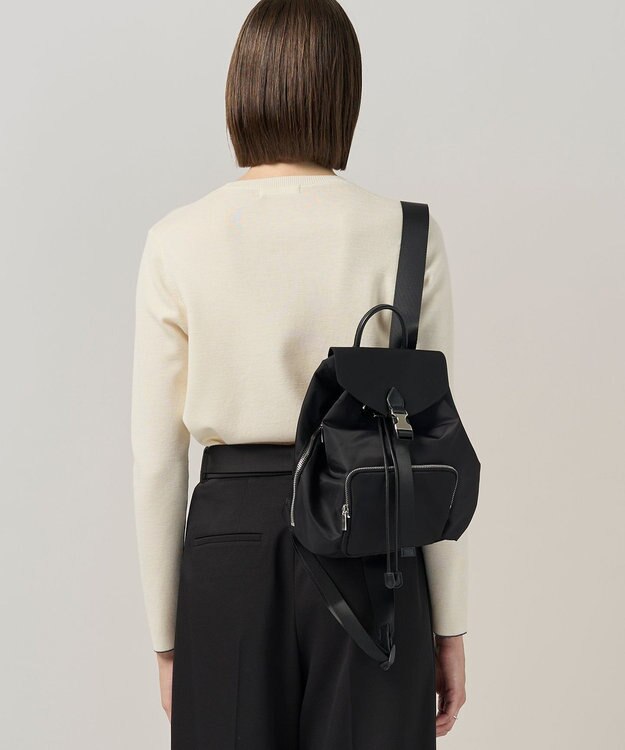 ICB LIMONTA ナイロン フラップ型リュック ブラック系