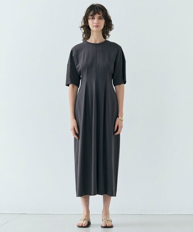 BEIGE， 【洗える】GLANTHUS / コットンカーブラインロングフレアワンピース Slate