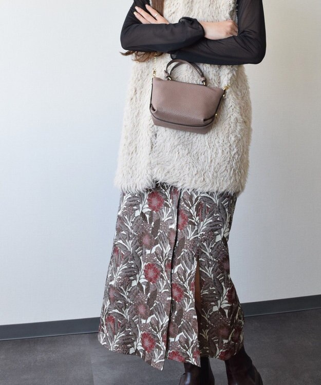 INTER-CHAUSSURES 【LORISTELLA】チェーンストラップレザーミニバッグ ベージュ