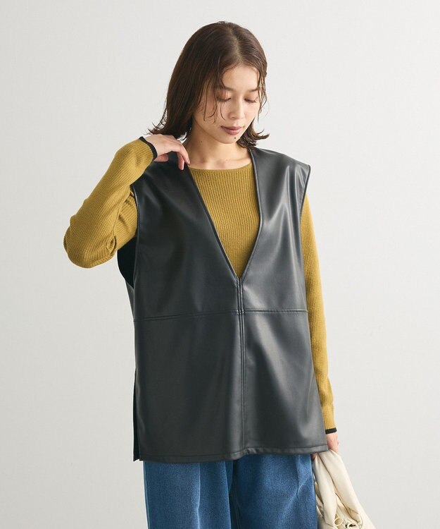 Green Parks フェイクレザーＶネックベスト Black