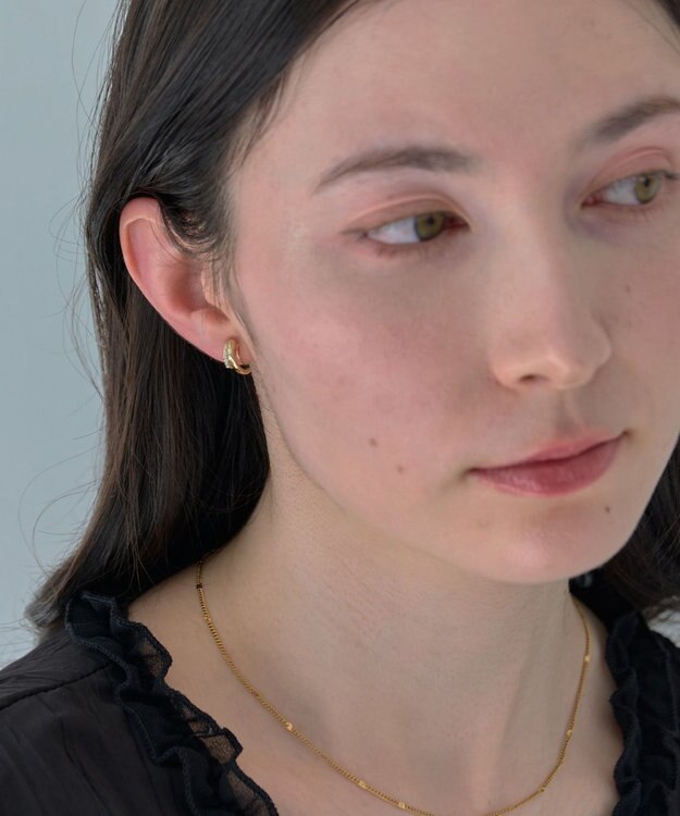 Phoebe 【金属アレルギー対応】【痛くないシリーズ】ストレートシャインクリスタルループフィットイヤリング　ゴールド ゴールド