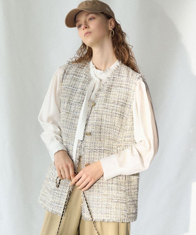 23区 【先行予約】GIOLICAツイード フォルム ジレ アイボリーミックス