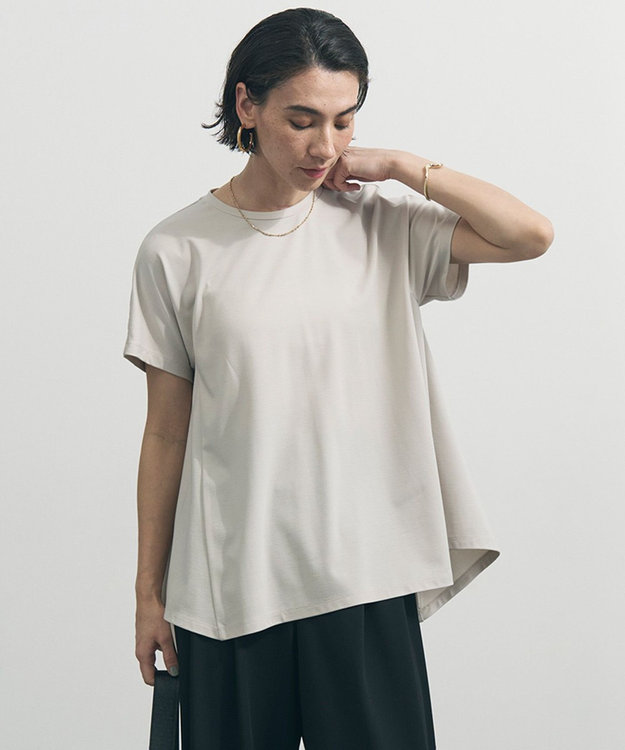 UNFILO 【一部店舗限定カラー】BEAUTY FORM-T フレアTシャツ グレージュ
