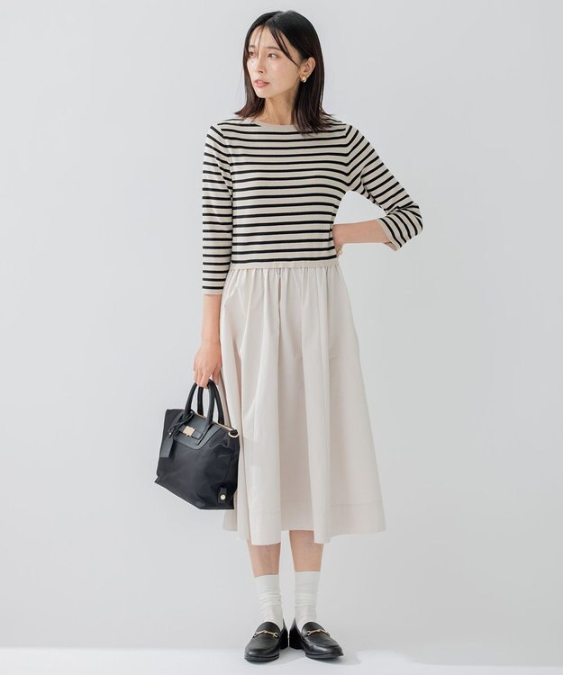 23区 【洗える】ハイカウントライトタフタ ドッキング ワンピース ベージュベース×ブラックボーダー