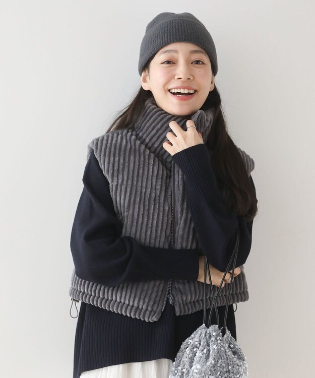 Green Parks ・ｓｗｉｎｇ　ｂｙ　ワイドコールベスト Charcoal Gray