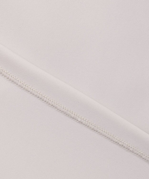 ICB 【洗える】シャイニースムース ドレープフリルカットソー ライトグレー系