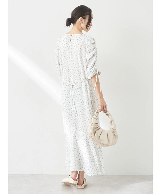 earth music&ecology 袖ドロストフラワーワンピース Light Blue