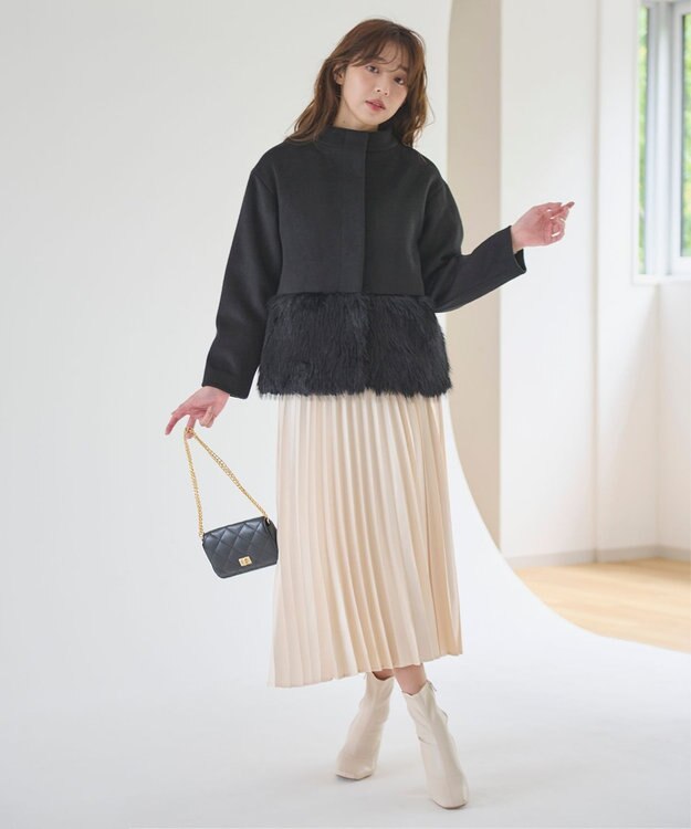 Feroux ウール混 ショートコート ブラック系