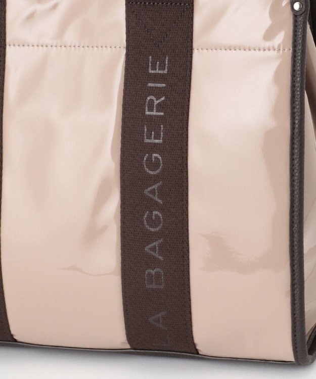 LA BAGAGERIE ソフトエナメル　ロゴテープトートバッグ　Lサイズ グレージュ