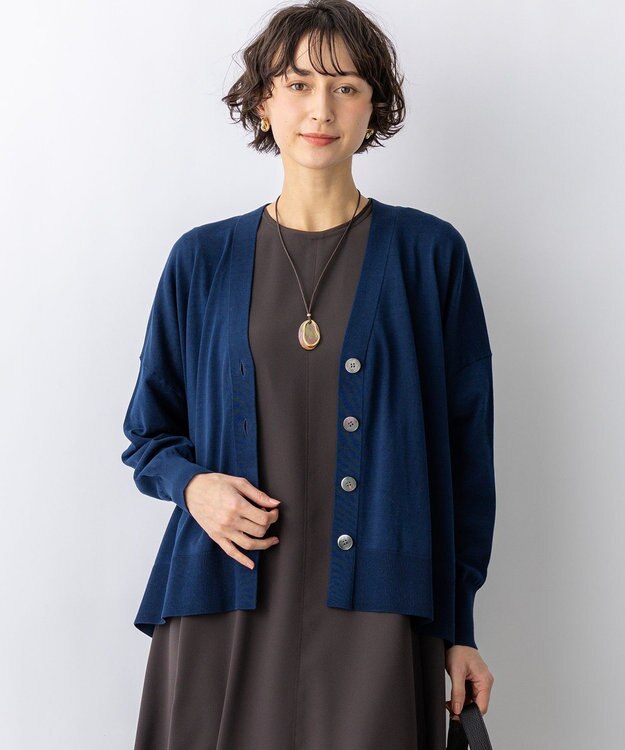 23区 【先行予約/WEB&一部店舗限定】スビンハイツイスト Vネック カーディガン ネイビー系