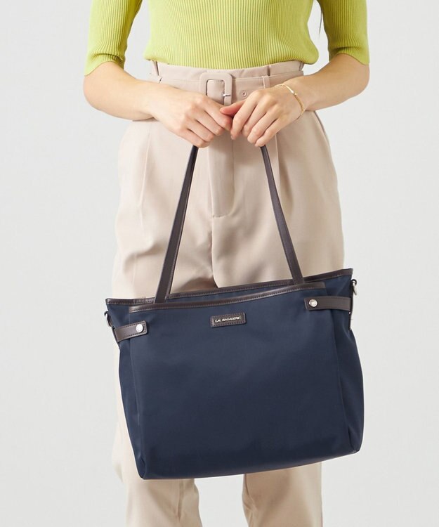 LA BAGAGERIE 【撥水ナイロン】ベーシックA4トート ネイビー