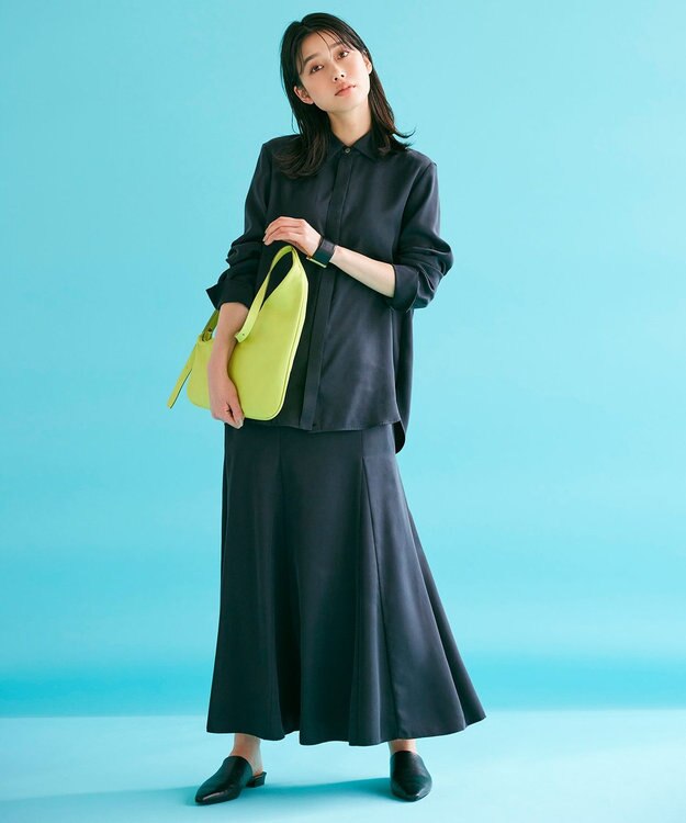 ICB 【洗える】 ルゼブフィブリルサテン スカート チャコール系