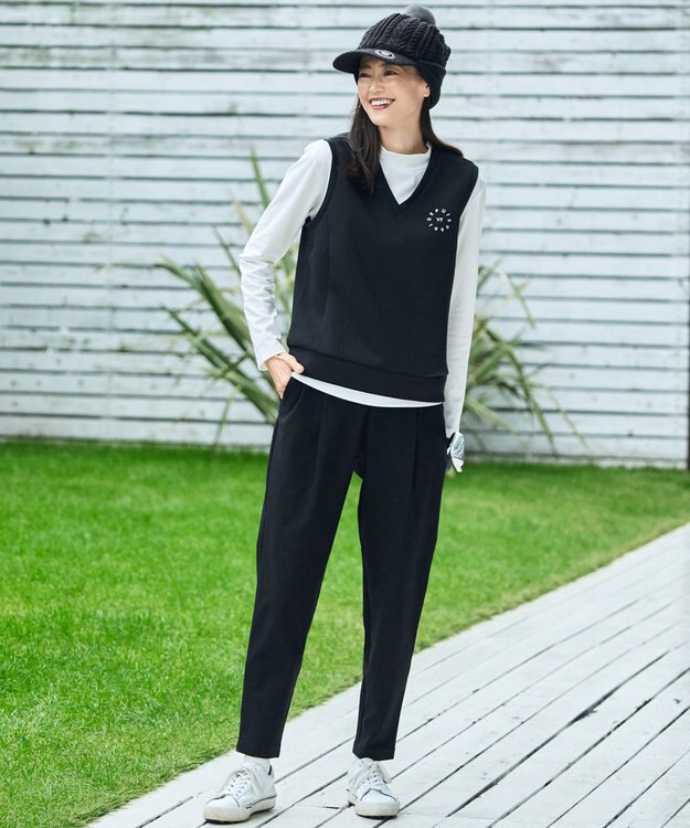 23区GOLF 【WOMEN/EC限定】ワンポイント ジャージー ベスト ロングシーズン使える 温度調節に最適 ブラック系