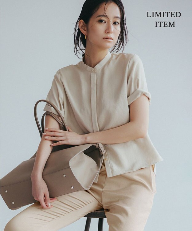 ICB 【WEB限定・洗える】 シルキーツイル クロップドシャツ ベージュ系