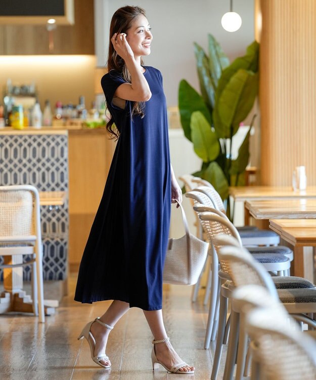 ANY SIS L プリーツ加工 ワンピース ネイビー