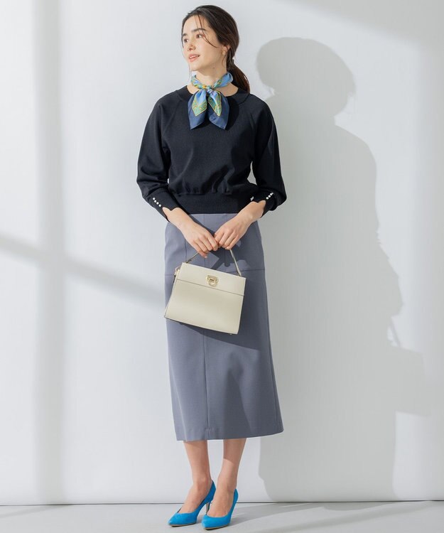 組曲 S 【パールボタン付】ブーケカラーリラクシー ニット ブラック系