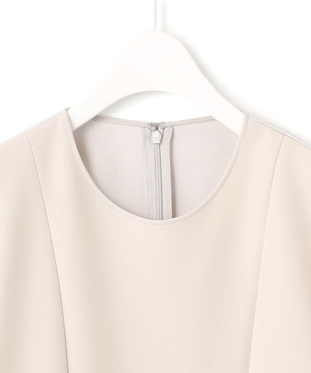 ICB L 【洗える】ミリオーネダンボールニット ペプラムブラウス トープ系