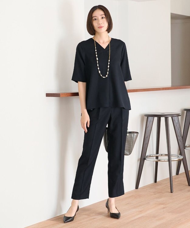 自由区 【接触冷感・速乾・UVケア・撥水・防シワ・XSサイズあり】リネンライクツィル5分袖 ブラウス ネイビー系