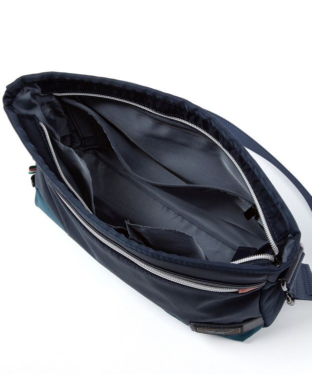 ACE BAGS & LUGGAGE Arcapel スタッグ ショルダーバッグ  17552 アルカペル ネイビー