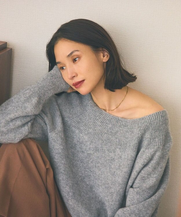 TOQUE 〈大草直子さんアドバイザー〉ベビーアルパカ×ウール縮絨ニットラグランスリーブ グレー