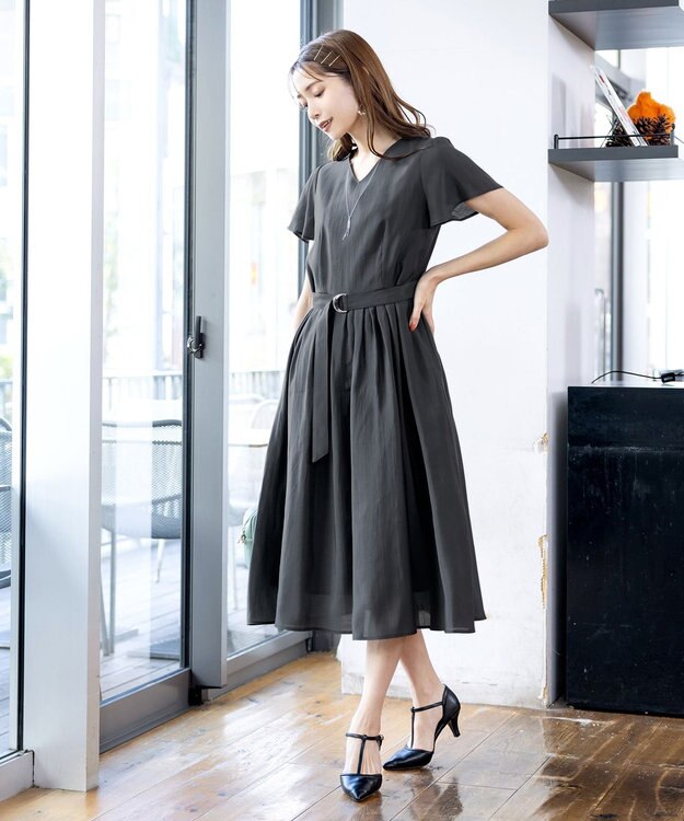 Tiaclasse 【洗える】大人上品なシアータックワンピース チャコールグレー