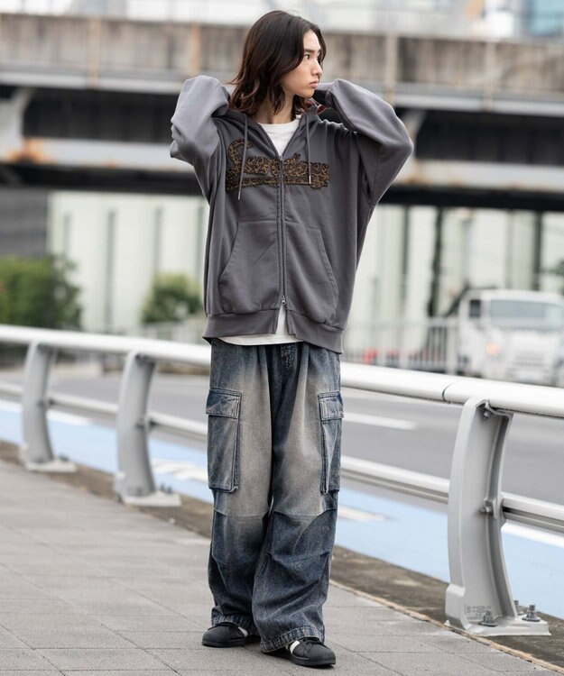 WEGO 【ユニセックス着用ITEM/SMLサイズ展開】レオパードワッペンダブルZIPパーカー ネイビー