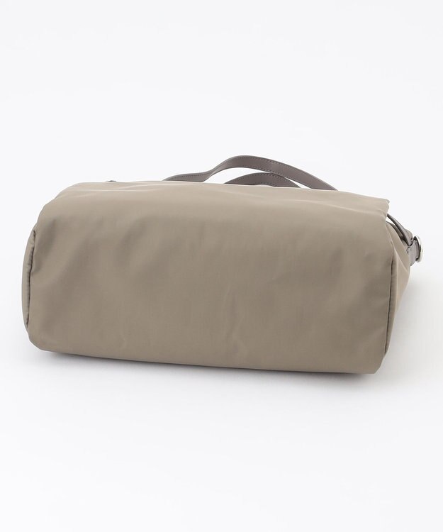 LA BAGAGERIE 【撥水ナイロン】ベーシックA4トート グレージュ