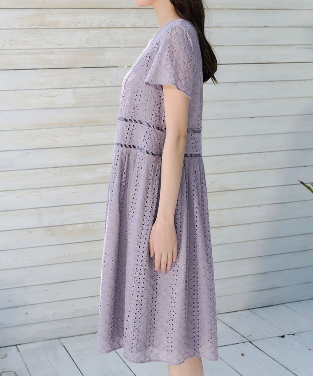 Tiaclasse L パンチングレースワンピース ラベンダー