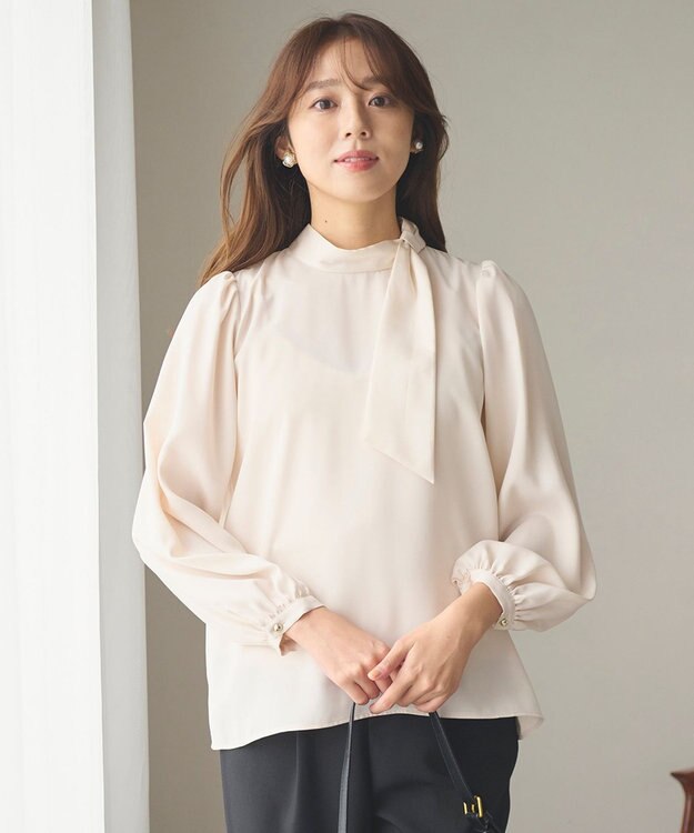 Feroux 【洗える】クラシカル リボンタイブラウス アイボリー系